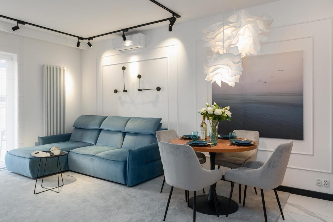 Wilczak Apartment With Free Garage Poznan By Noclegi Renters Екстериор снимка